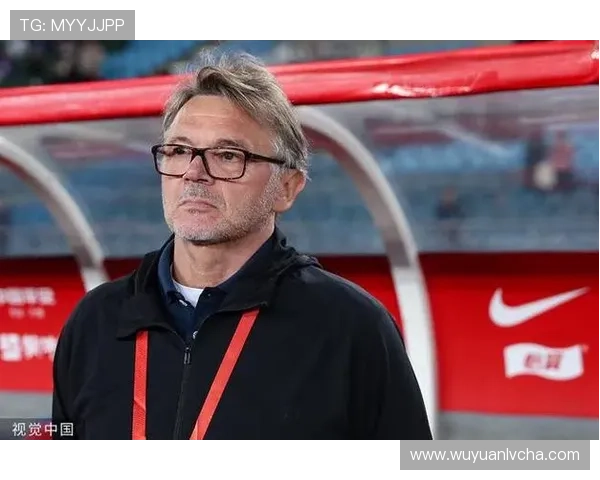 特鲁西埃骂我踢不好去做手术